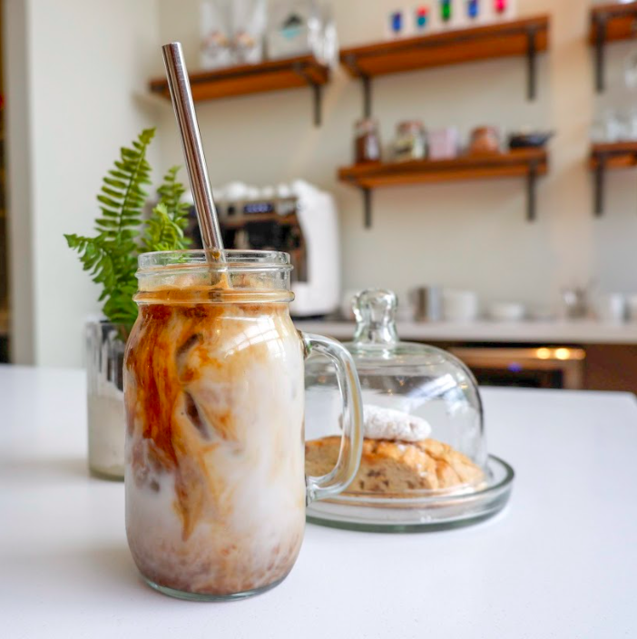 Stainless Steel Straw in an Organic Cotton Sleeve with Cleaning Brush - Bundle of 4