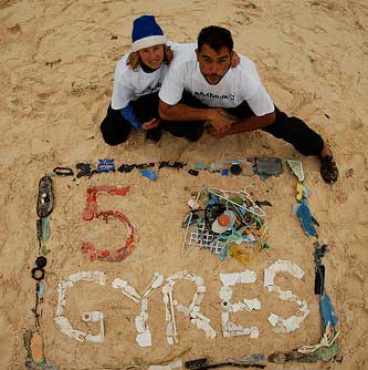 5-gyres-trash-marcus-anna