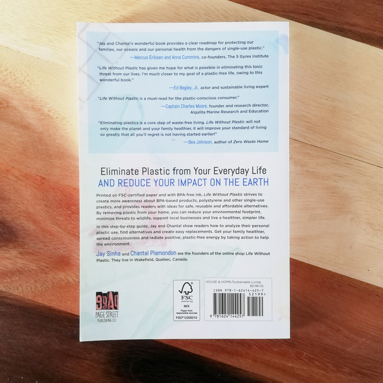 Book - Life Without Plastic: The Practical Step-by-Step Guide to Avoiding Plastic to Keep Your Family and the Planet Healthy
